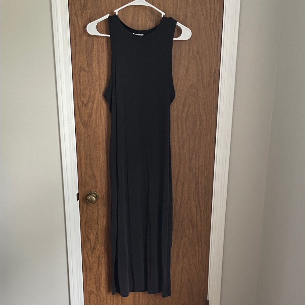 Double Zero Classic Black Midi Dress